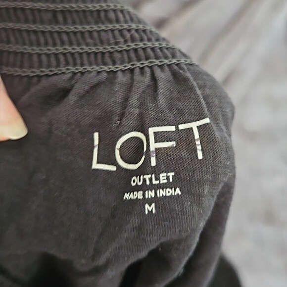 LOFT M blouse nwt off shoulder or round neck - Picture 4 of 4